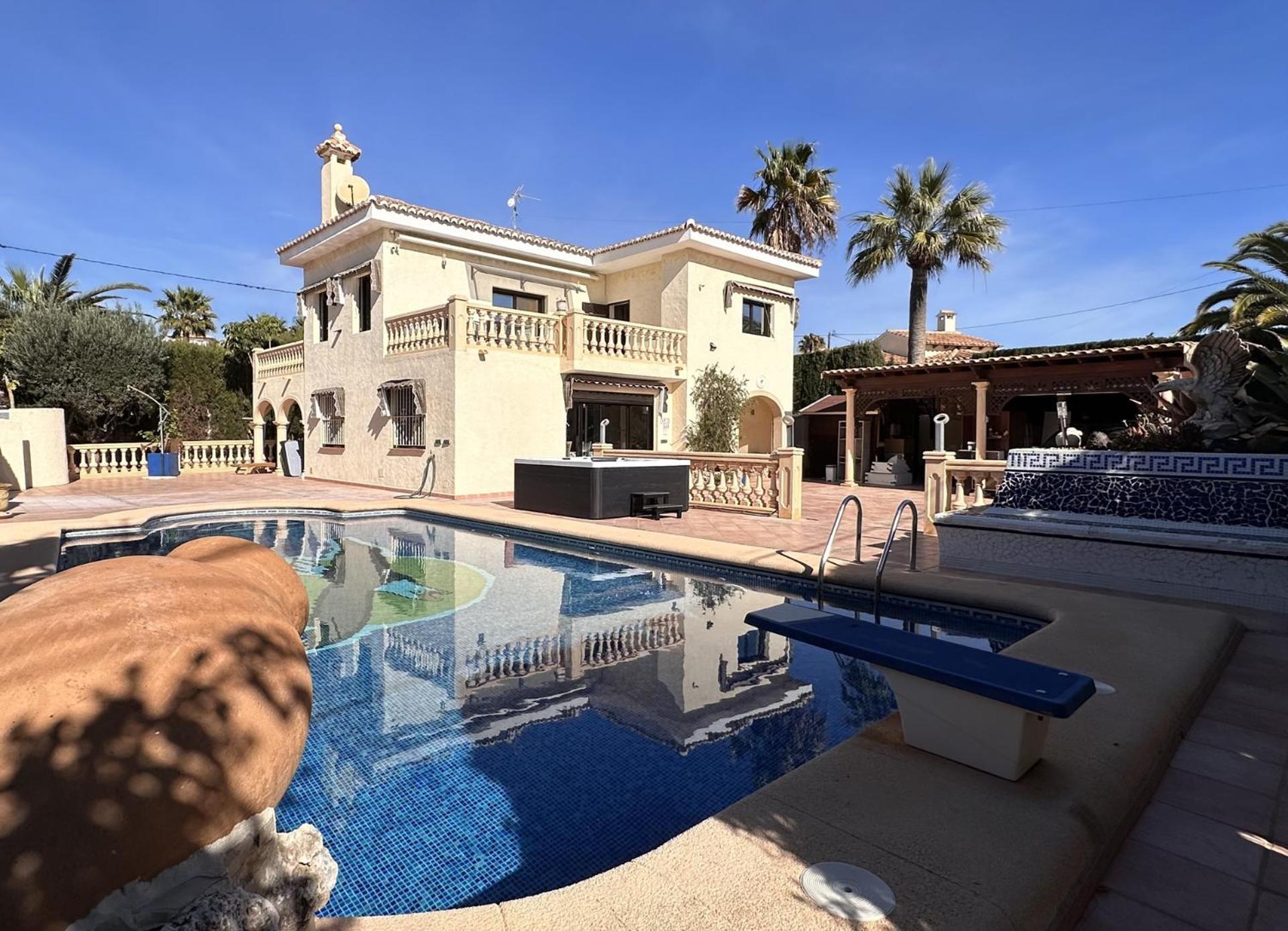 Luxury Villa - Pool, Hot Tub, Aircon, Tvs, Home Cinema, Office, Gbit Internet, Sports Equipment Calp Extérieur photo