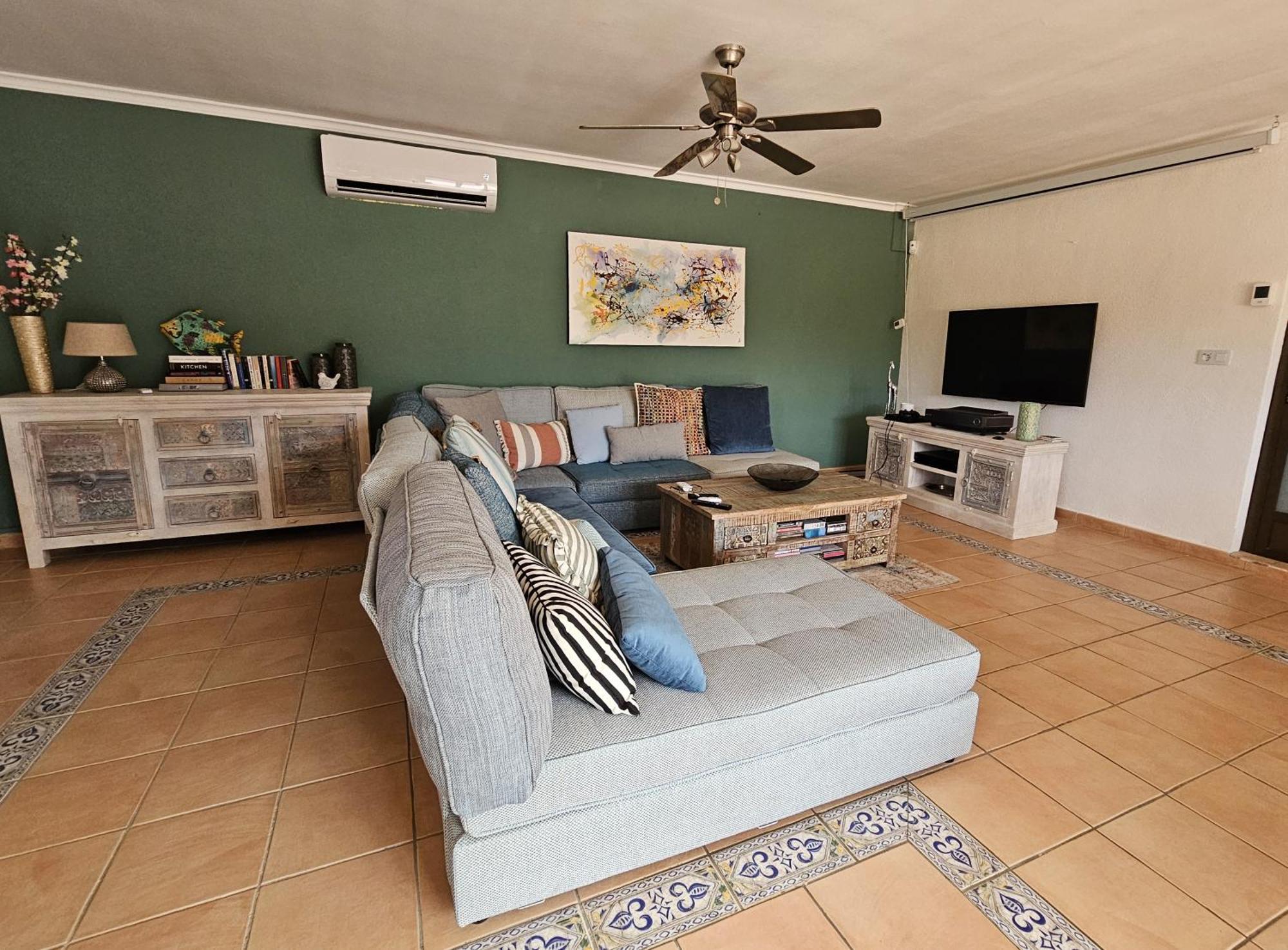 Luxury Villa - Pool, Hot Tub, Aircon, Tvs, Home Cinema, Office, Gbit Internet, Sports Equipment Calp Extérieur photo