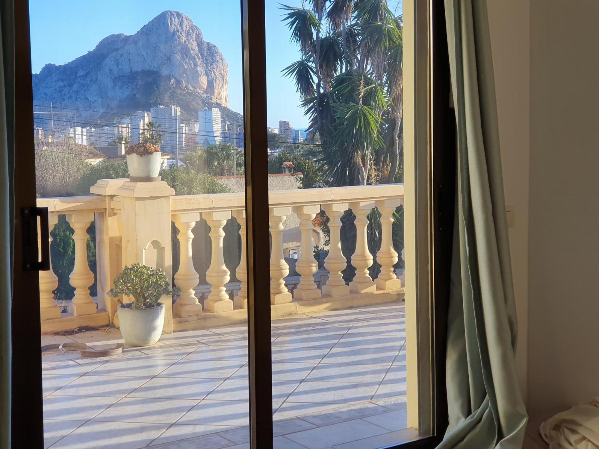 Luxury Villa - Pool, Hot Tub, Aircon, Tvs, Home Cinema, Office, Gbit Internet, Sports Equipment Calp Extérieur photo