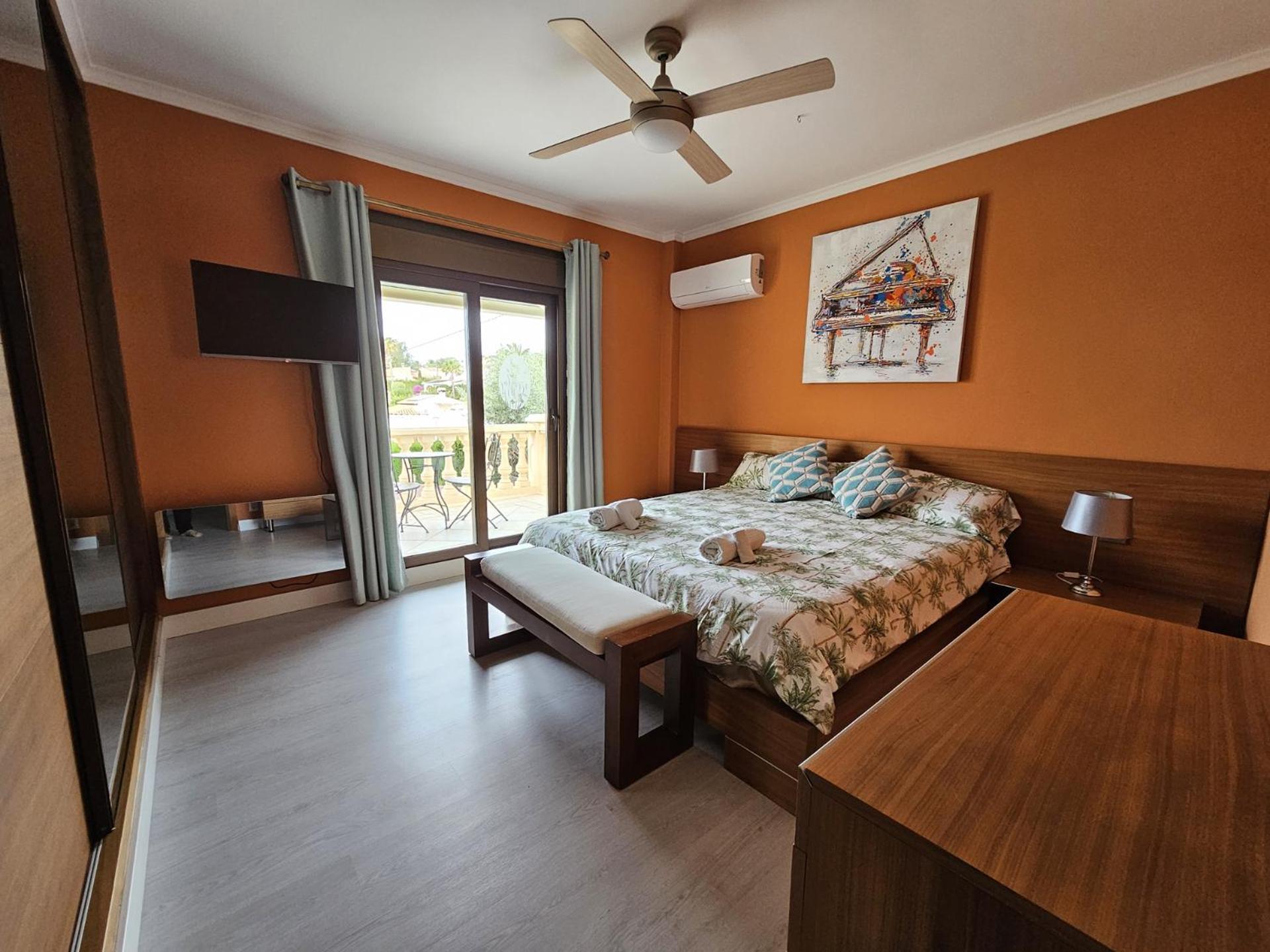 Luxury Villa - Pool, Hot Tub, Aircon, Tvs, Home Cinema, Office, Gbit Internet, Sports Equipment Calp Extérieur photo